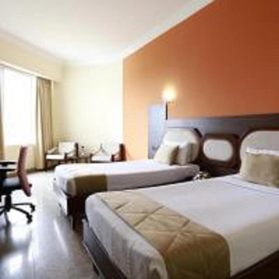 Presidency Kochi City Centre Exterior foto